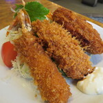 串処 満蔵 - 海老フライ＆白身魚フライ＆コロッケ