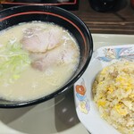久留米ラーメン 金ちゃん - 