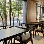 JUNE COFFEE - 店内