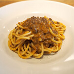 スガハラ - スパゲッティー 蝦夷鹿と牛肉のラグーソース（アップ）