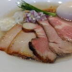 宍道湖しじみ中華蕎麦 琥珀 東京本店 - 