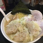 一条流がんこ総本家分家四谷荒木町 - 「1600」（1,600圓）＝帆立干し貝柱3キロの上品SP。貝柱のワンタン附き「鹽」
      「100圓券」（100圓）＝ワンタン一つ
      「100圓券」（100圓）＝ワンタン一つ。