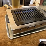 馬山館 - ロースターでファイヤー