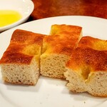 MEAT YOU - フォカッチャ