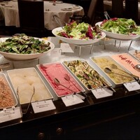 ロウリーズ・ザ・プライムリブ 恵比寿ガーデンプレイス店 - サラダバー