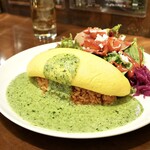 チャコールバル ジュ - オムライスプレート  ジェノベーゼソース　　　　　　　　　　　　　　１ドリンク  サラダ付  （1,400円）