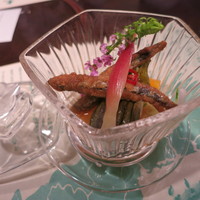 土佐料理 祢保希 新宿店 - ナスとキビナゴの酢浸し