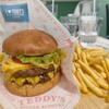 テディーズ ビガー バーガー 横浜みなとみらいワールドポーターズ店