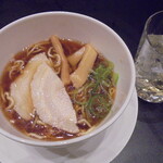 ダイニングマルシェ グリーン コート - 飛騨高山ラーメン