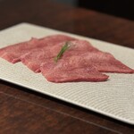 黒毛和牛焼肉 虎斑 - 