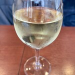 ベトナム料理 シクロ - 白ワイングラス