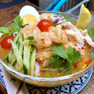 新作メニュー続々登場！お食事からお酒のおつまみにも最高♪