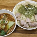 Hajime - Miso Tsukemen, JPY 900