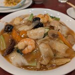 中華飯店 一番 - 五目あんかけ焼きそば