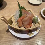 北陸金沢 まわる寿し もりもり寿し たまプラーザ店 - 