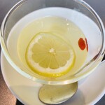 TRIPLE ONE Singapore & Chinese Cuisine - 