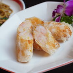 シンガポール料理　梁亜楼 - 感動した海老春巻