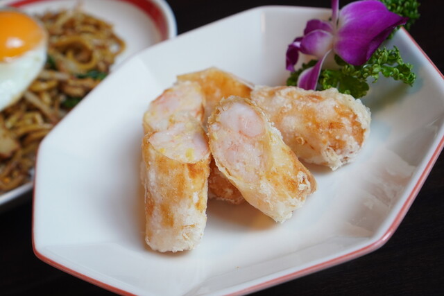 Singaporean Ryo Riyan Arou photo