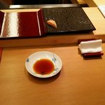 鮨舳 - ７席のカウンターのみ