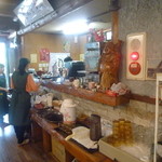 レストラン 最高地点 - お蕎麦がどんどん運ばれていきますね