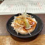 トリカモメ 池下店 - お通し(よだれ鶏)