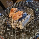 炭火焼肉 肉人 - 