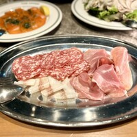 THE UPPER - シャルキュトリー盛り合わせ