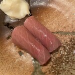 鮨 福原 - 中トロ　三宅島天然本マグロ