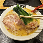 超純水採麺 天国屋 - 小松菜