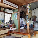 會津野 茂三郎 - 昭和レトロな店内