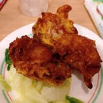 大鷹ラーメン - 唐揚げ(3個 400円)