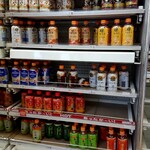 ファミリーマート - ドリンク写真:ペットボトルの種類は豊富