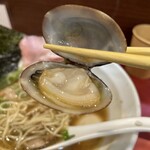 メヂカそば 吟魚 - アサリ