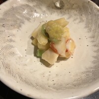 玄水 - 海老、りんご、山菜の酢味噌和え