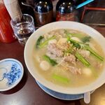 ババ ミャンマー ヌードル - 豚ミックスチェーオー（麺ミックス）　1000円