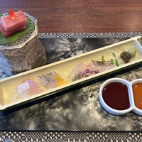 日本料理 初海 - 