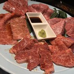 焼肉 三百屋 - 