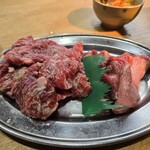 焼肉 八廣 - サガリ、タン
