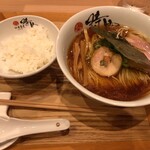 中華蕎麦 時雨 伊勢佐木長者町本店 - 