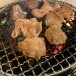 ホルモンまさる  - 