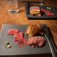 カルネジーオ イースト - 