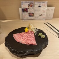 牛刺しと焼肉 仔虎 クリスロード店 - 