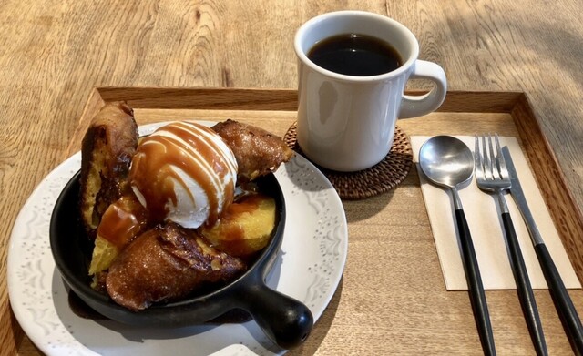 セテュヌ・ボンニデー ベイクドカフェ （Cest Une Bonne Idee Baked