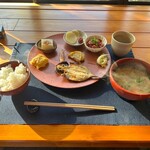 山川ZENZO - シンプルな和食の朝食