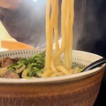 小倉うどん 助座衛門 - ☆麺はもちもちでコシ、風味良好✨