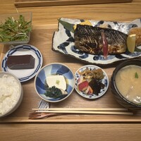 割烹ダイニング波里 - 