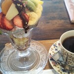 喫茶 あじさい - チョコパフェ、珈琲