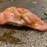 鮨 ひでぞう - 大トロ