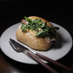 ル パサージュ - 青森けんこう豚のローストポークと牡蠣のアーリオオーリオソース