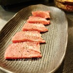 焼肉 ハラミ馬鹿 - 上タン 1180円